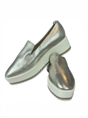 Karl Lagerfeld Paris Brea Champagne Metallic Platform Loafers Size 7.5 EUC